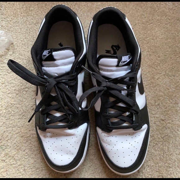 Panda Dunks - Picture 2 of 3